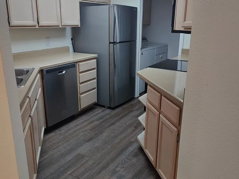 5104 N 32nd St #214 — Photo 12