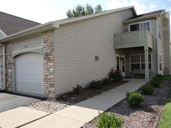 7658 Creek Bnd #7658, Rockford, IL 61114