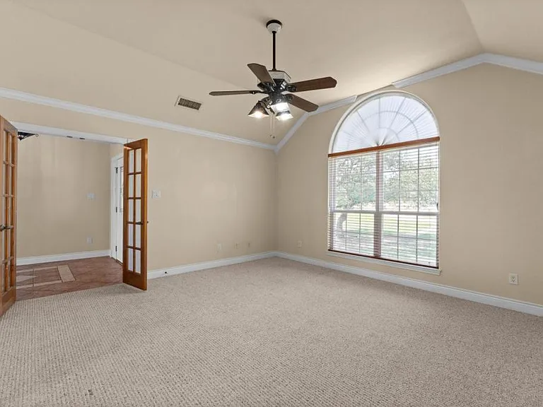 336 Skyline Dr — Photo 7