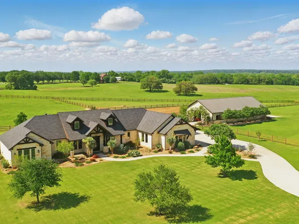 215 Driftwood Ranch Trl, Weatherford, TX 76087