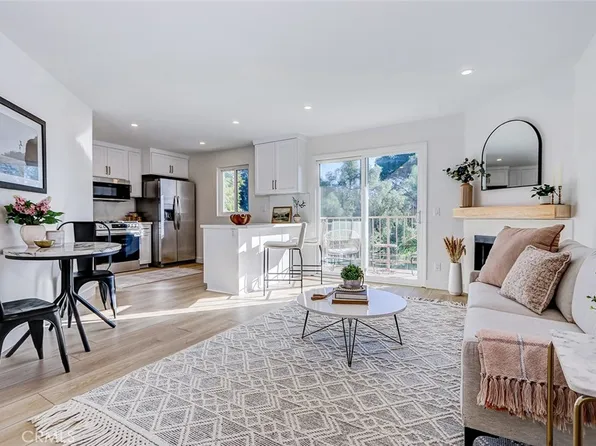 4701 E Anaheim St Unit 304, Long Beach, CA 90804