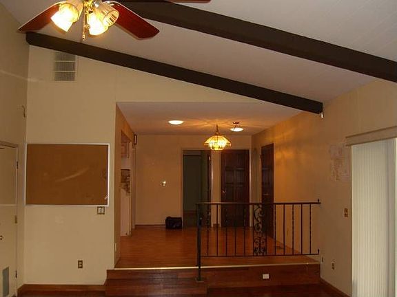 5th image of 545 Briarwood Ct
