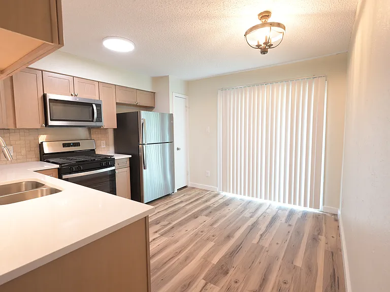 210 W William Cannon Dr #A — Photo 3