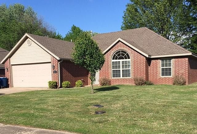 Move closer to work and stop fighting all the 102 traffic! This house has an amazing location! Come home for lunch! House on corner lot!