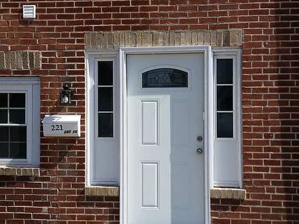 (undisclosed Address)