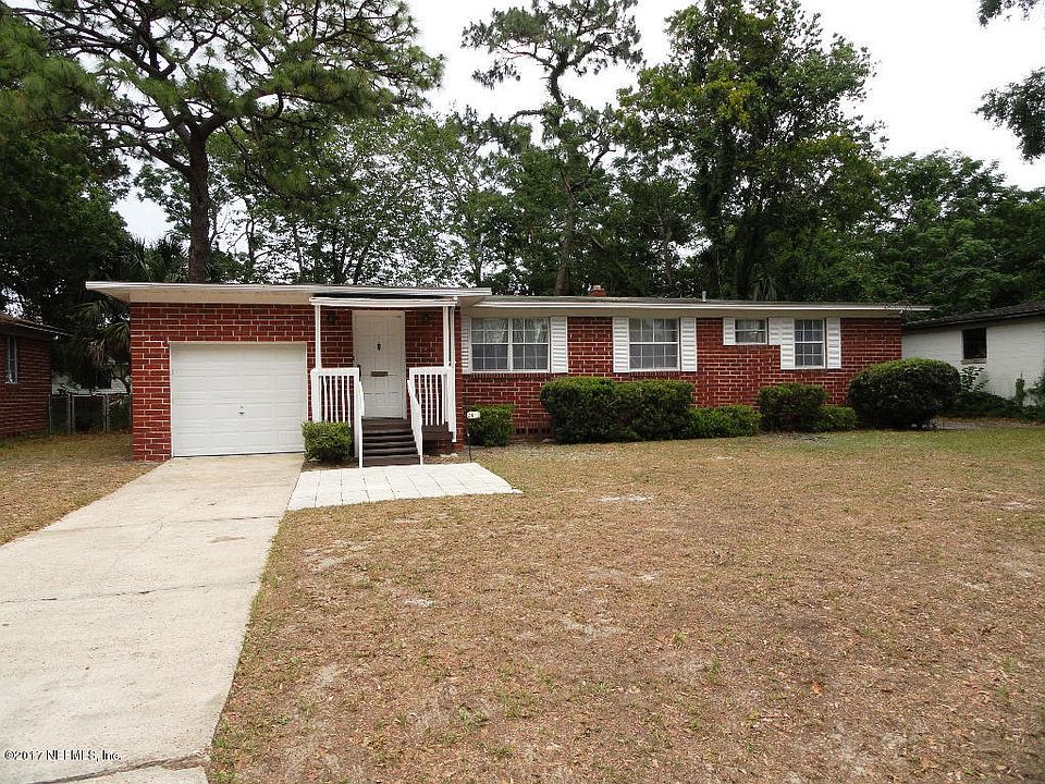 1st image of 2613 Oak Summit Dr