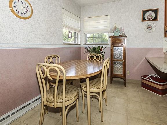4th image of 4335 Fairhope Dr