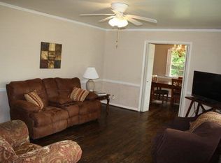 926 Salmon St, Auburn, AL 36830