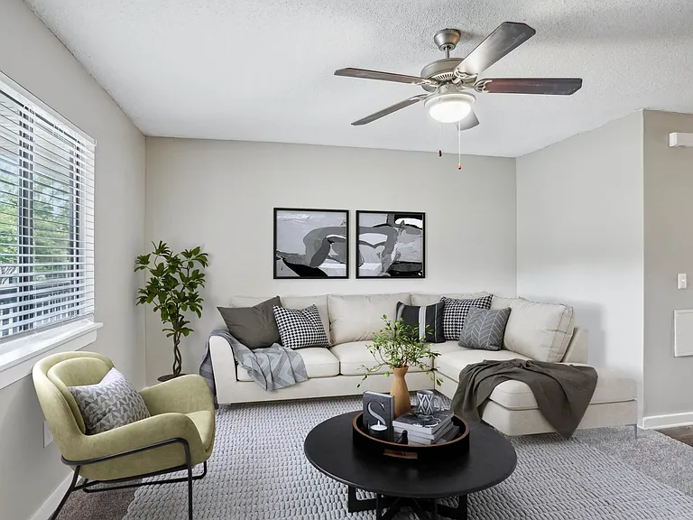 Davidson Apartment Homes — Photo 10