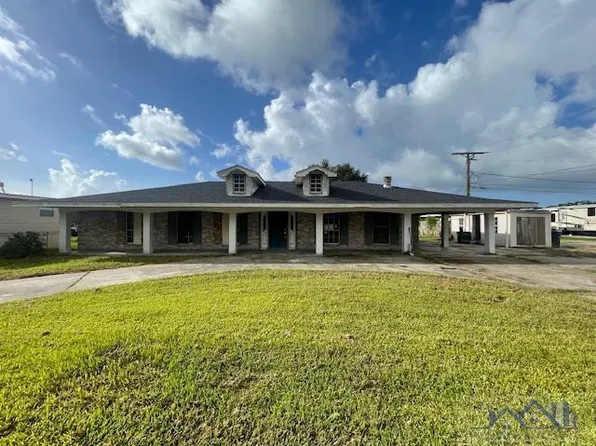 103 Village Dr, Chauvin, LA 70344