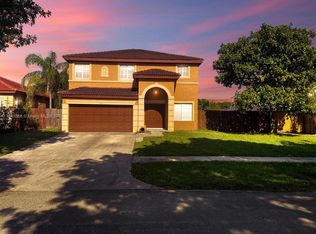 8741 SW 212th Ter, Cutler Bay, FL 33189