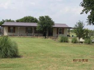 5190 Love Rd, Iowa Park, TX 76367