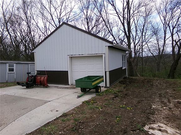 5th image of 510 E Seybold Rd