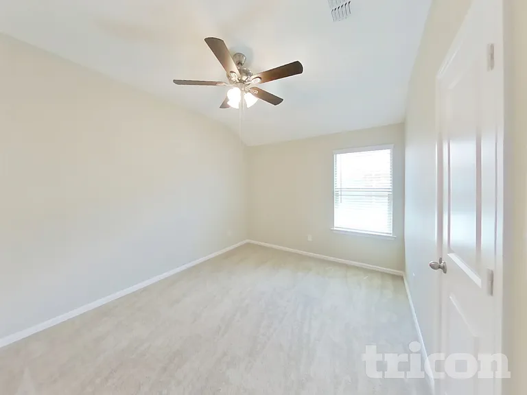 10020 Poinsett Way — Photo 28
