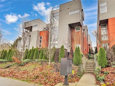 930 15th Ave, Seattle, WA, 98122