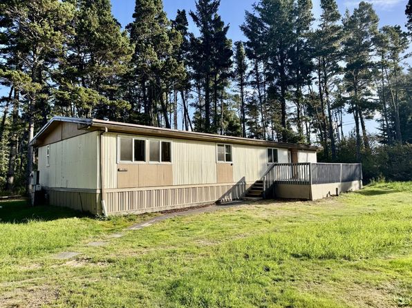 17401 Pacific Way