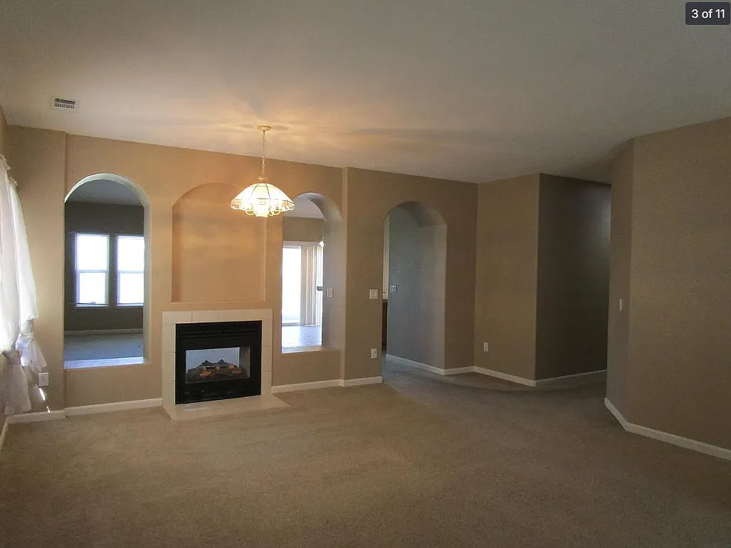Golf Ave 967 - 1 — Photo 3