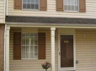 302 Holmes Pl, Pittsburgh, PA 15213