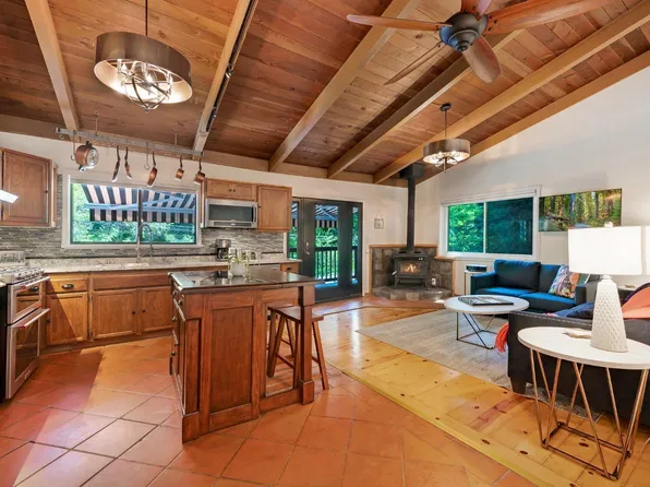 835 Cazadero Highway, Cazadero, CA 95421