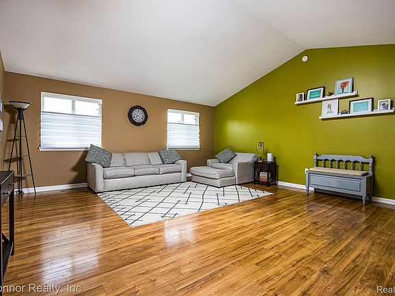 4th image of 1327 Maddison Ave