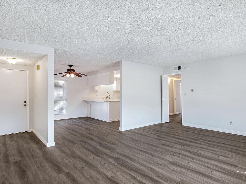1st image of 703 N Stoneman Ave