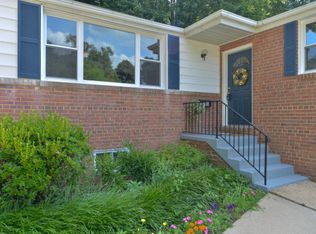 2901 School St, Alexandria, VA 22303