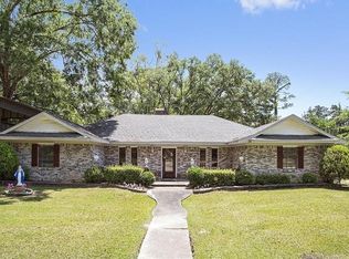 61288 N Pontchartrain Dr, Lacombe, LA 70445