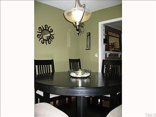 2nd image of 102 Wrenn Pl