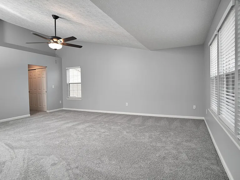 11080 McDowell Dr — Photo 28