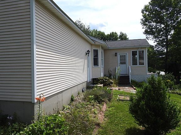 4th image of 27 Rosewood Dr