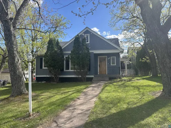 721 N 20th Ave E, Duluth, MN 55812