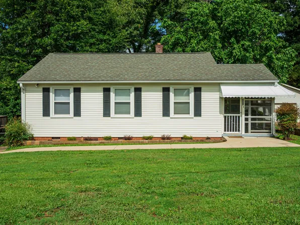 206 W Decatur St, Greenville, SC 29617