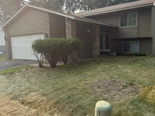 943 123rd Ln NW, Coon Rapids, MN 55448
