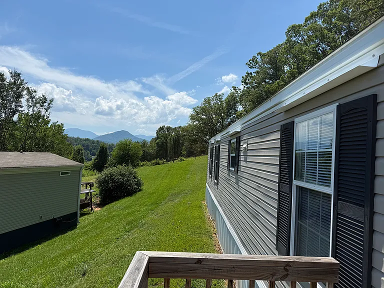 42 Freeman Rd — Photo 2