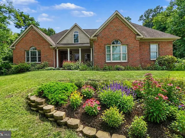 146 Rexmont Rd, Lebanon, PA 17042