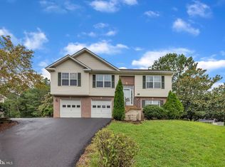 21133 Woodmere Dr, Leonardtown, MD 20650