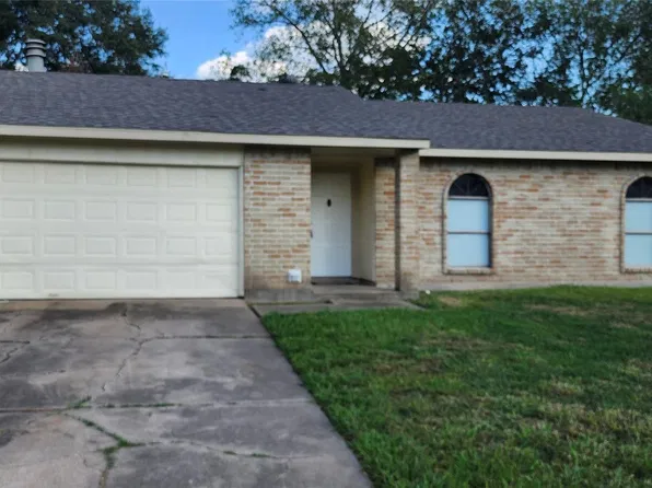 510 Stonewall Dr, Richmond, TX 77469