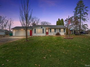 10156 Duffield Rd, Gaines, MI 48436