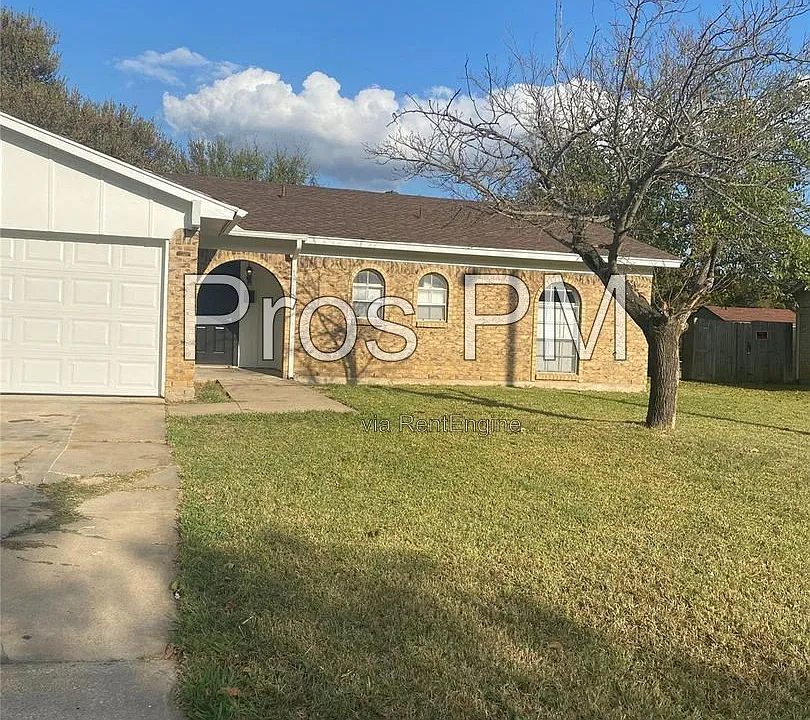 3704 Wendell Dr