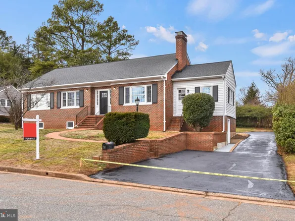 371 Piedmont St, Orange, VA 22960