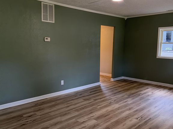4th image of 942 N 26th St