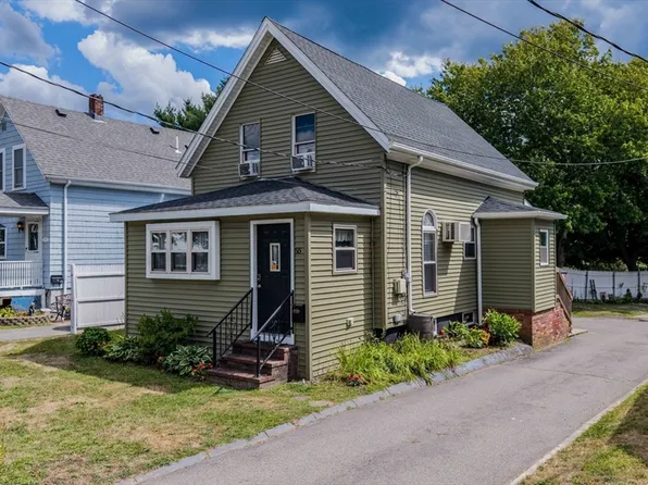 55 Hart St, Taunton, MA 02780