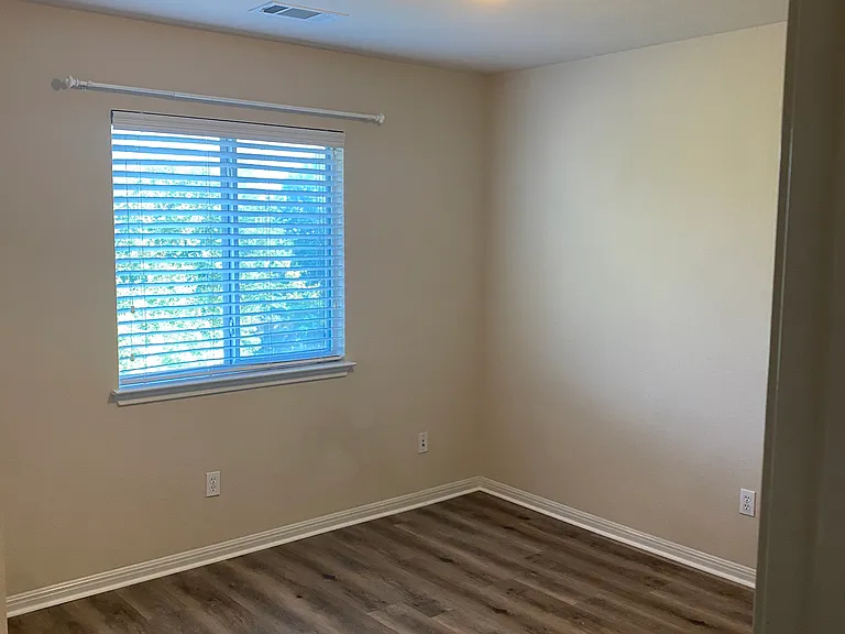 9812 Morgan Creek Dr — Photo 9