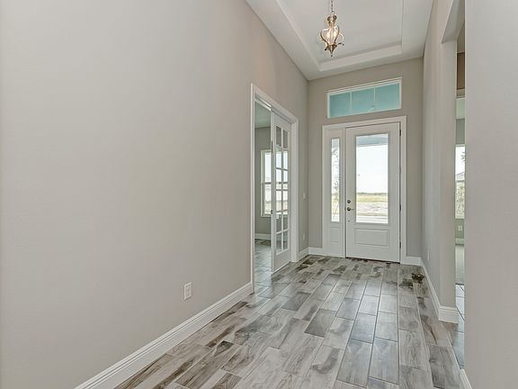 5th image of 4621 Antrim Dr