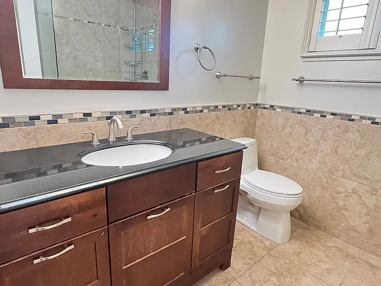 233 Calvin Pl — Photo 31