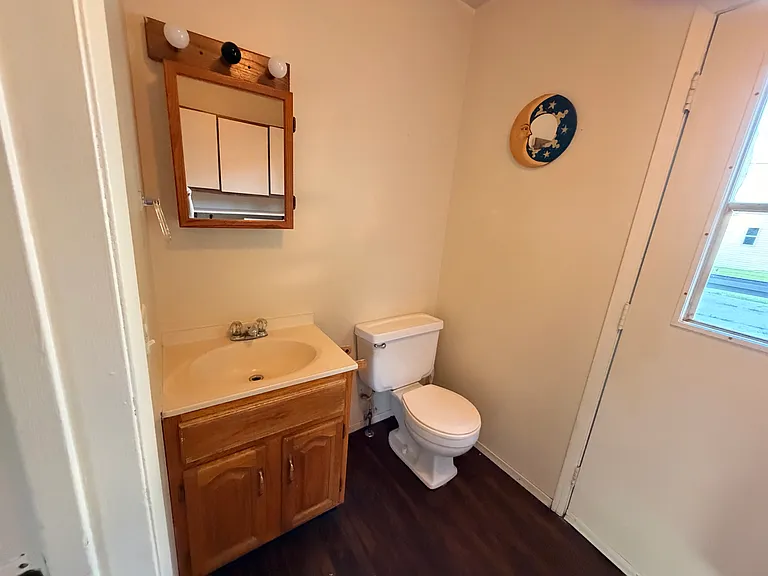 808 Crescent Dr #B — Photo 17