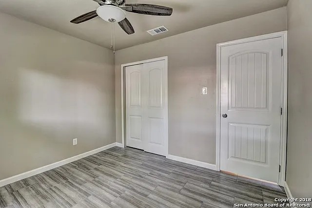 7731 Pipers Hl — Photo 24