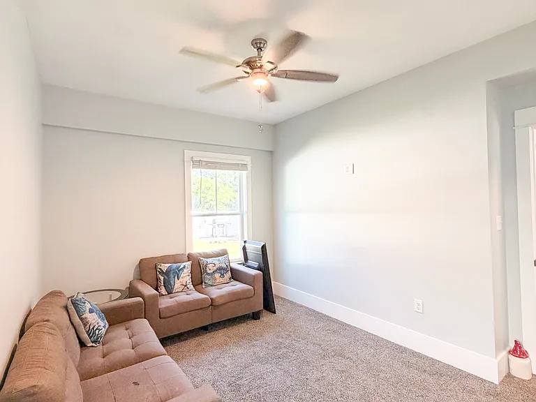105 Georgia Bell St — Photo 23