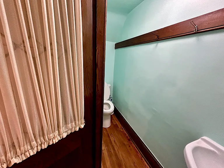 5010 Pulaski Ave — Photo 13