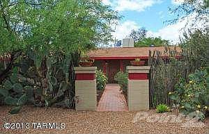 Front View of Home ( Photo by KC Creativ